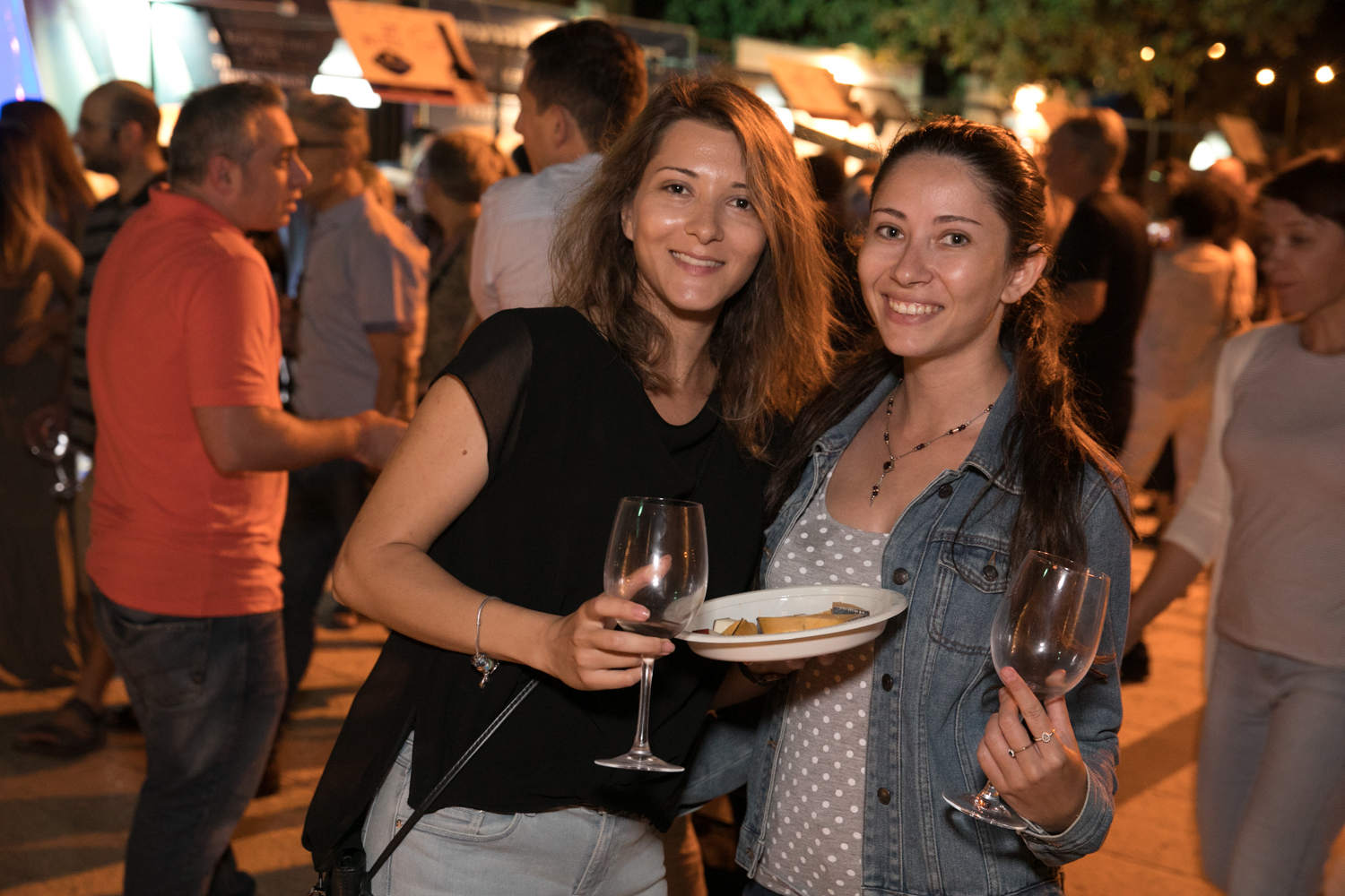 גבינות ויין במתחם הקטר (עיריית ב''ש)