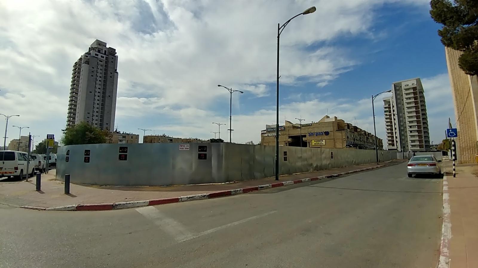 עיר שגדלה לגובה. מה יקרה פה עוד 20 שנה? (צילום: דני בלר)