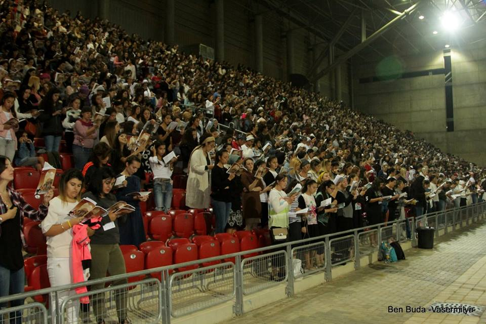 חלק מאלפי המתפללים במעמד הסליחות, בשנה שעברה (צילום: בן בודה)