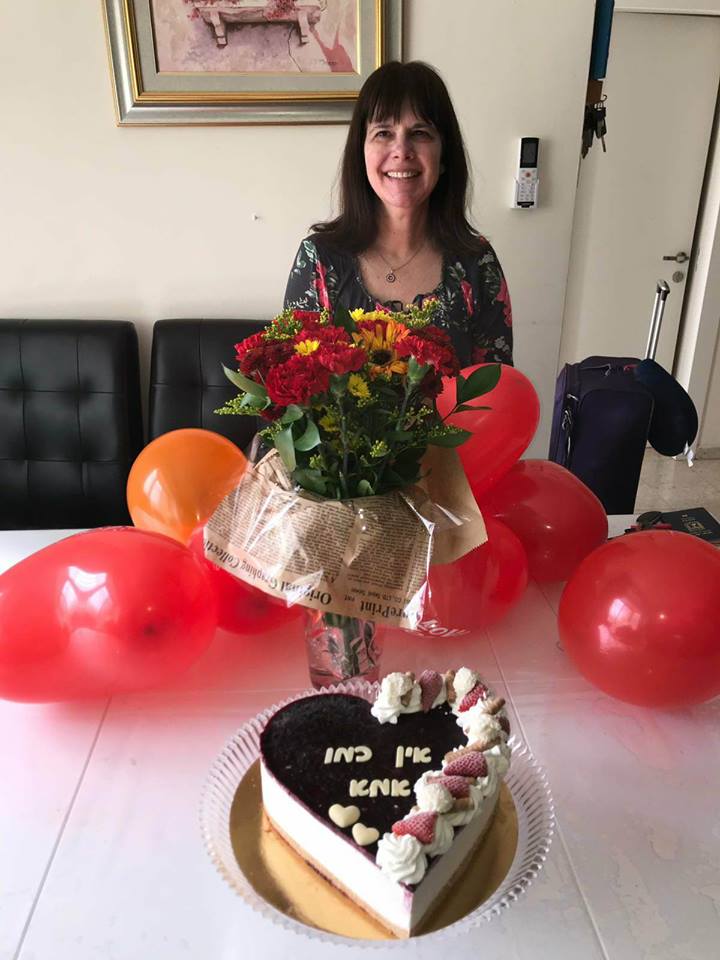 ברוכה השבה. דליה בביתה, הבוקר (צילום:באדיבות המשפחה)