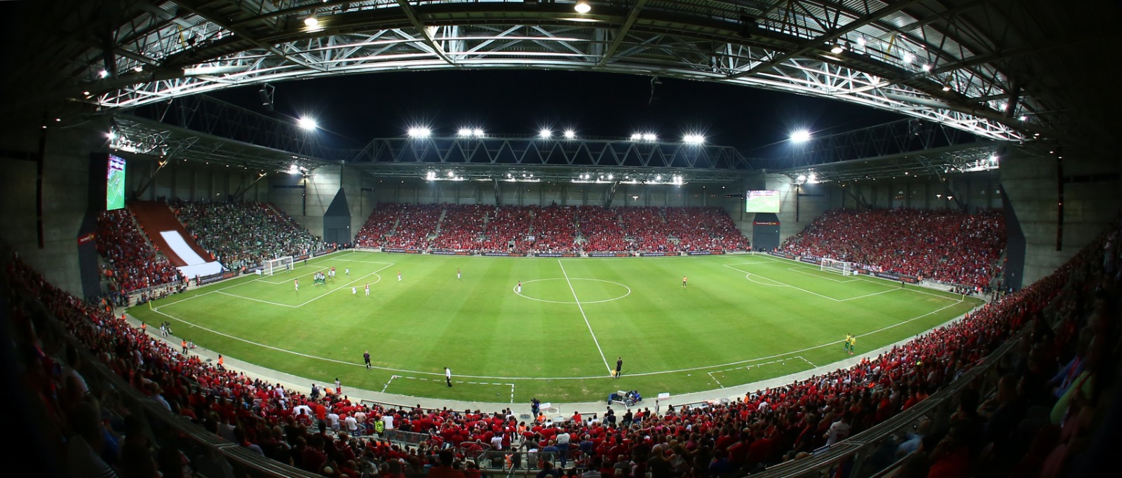 איצטדיון טרנר, אחד היפים בארץ (צילום: דיאגו מיטלברג)