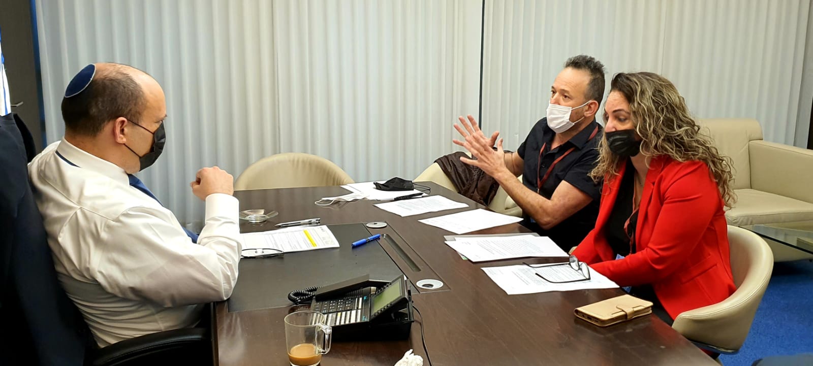 בפגישה עם ראש הממשלה (צילום: עצמי, שימוש הוגן על פי סעיף 27 א')