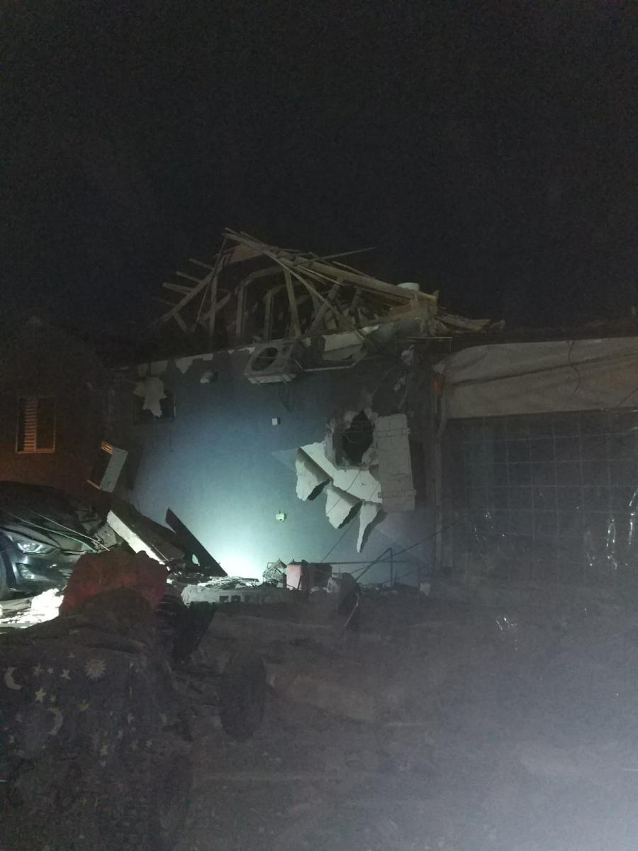 הנזק לבית בשדרות (צילום: דוברות המשטרה)