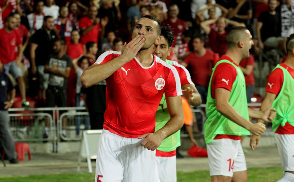 שיר צדק מודה לקהל (צילום: בן בודה)