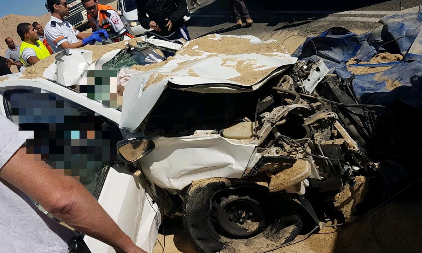 התאונה בצומת חתרורים (צילום: תיעוד מבצעי מד''א)