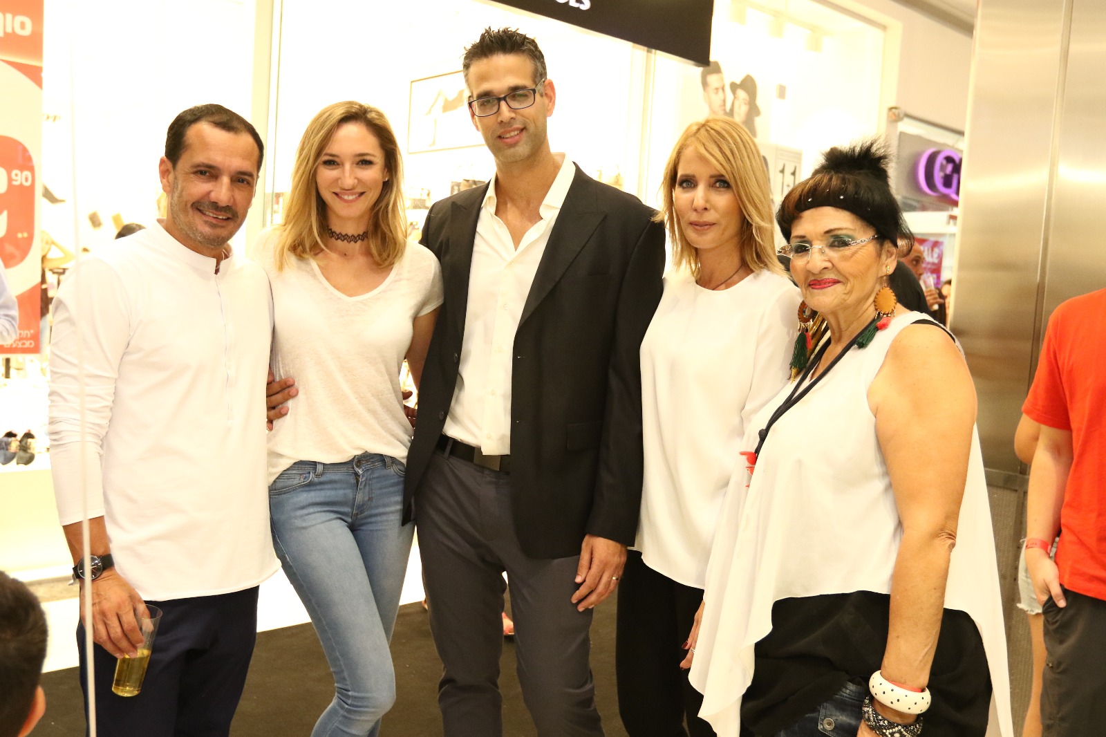 אסתריקה נגיד, לימור לרבוני, שחר טביב, מיכל אנסקי ואיתן ביטון (צילום: מאיר אבן חיים)