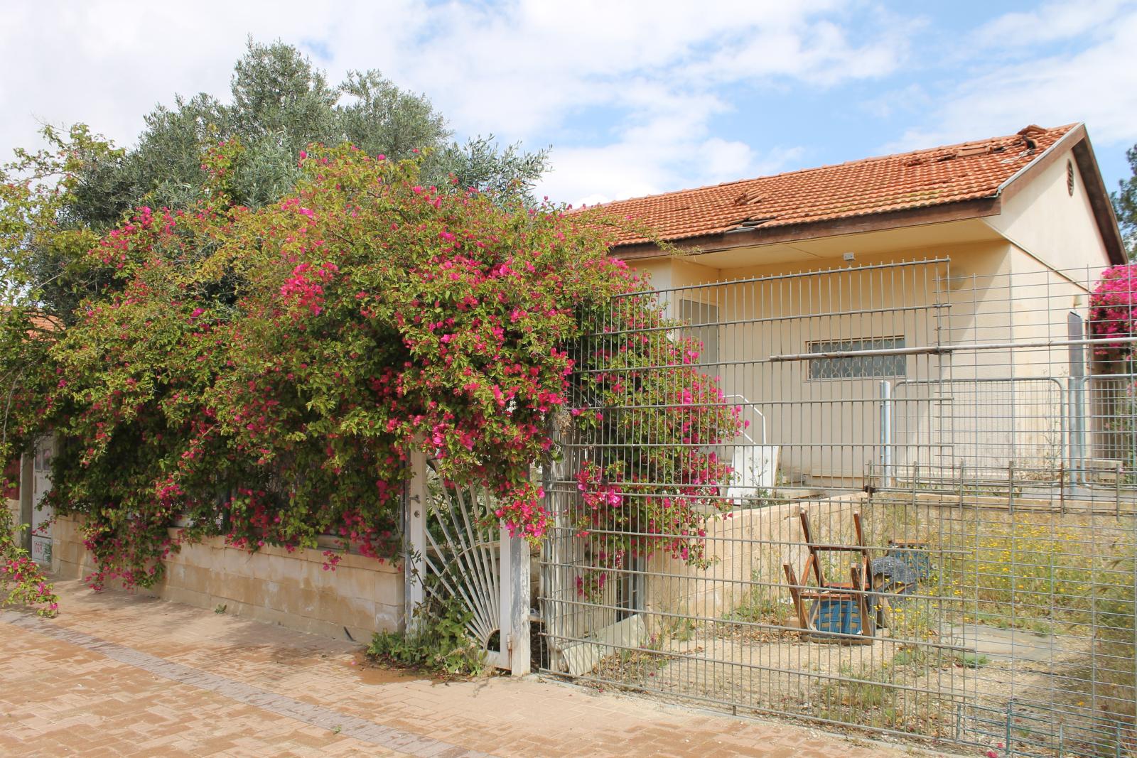 בית אטום בנחל בקע (צילום: דני בלר)