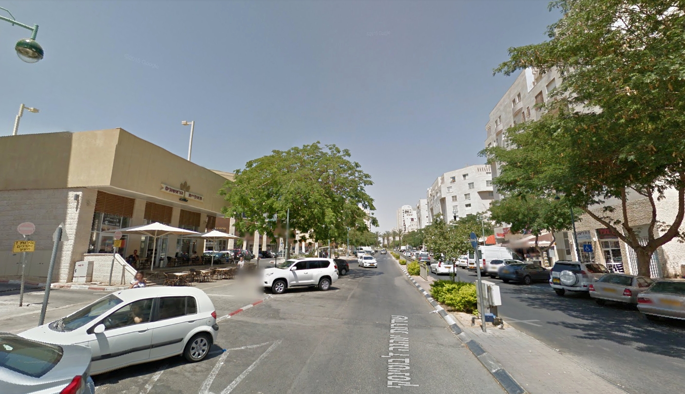 מרכז שכונת נווה זאב (צילום: גוגל מפות)