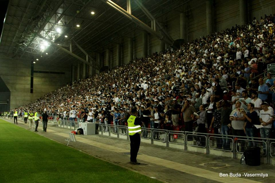 אלפי המשתתפים במעמד הסליחות (צילום: בן בודה)