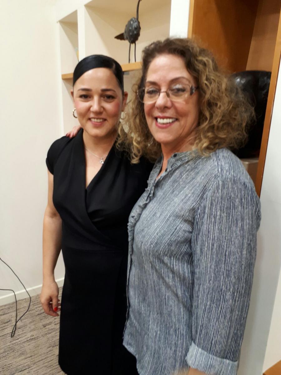 ציפורה חלפון עם פרופ' כרמי 