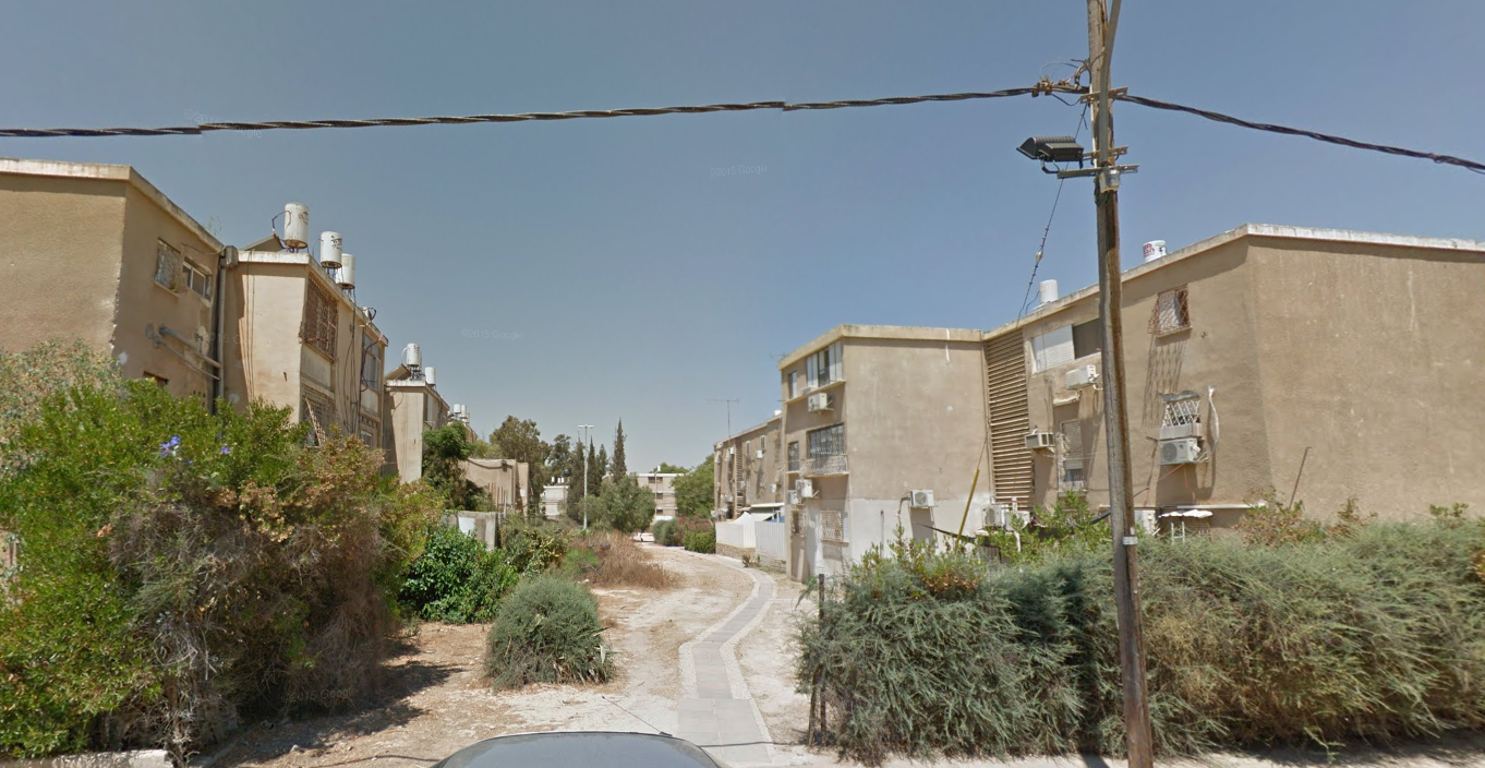 רחוב עוזיהו בשכונה ד'. מכת חולדות (צילום: גוגל מפות)