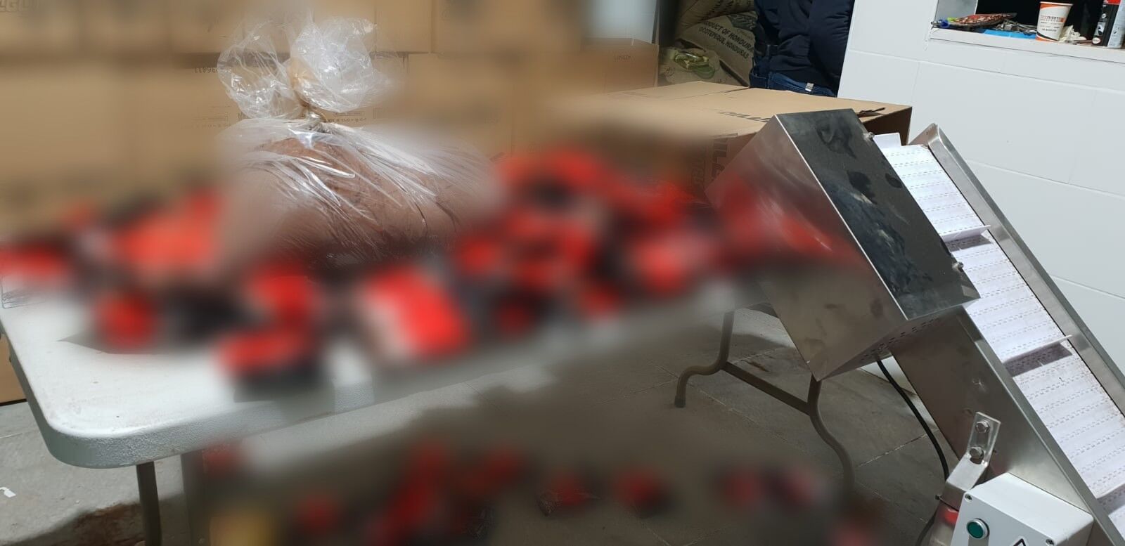 המותג שזוייף (צילום: מג''ב)