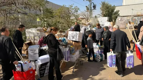32 لفة ورق تواليت بـ17 شيكلًا: متجر المصنع في بئر السبع الذي يجذب سكان الجنوب