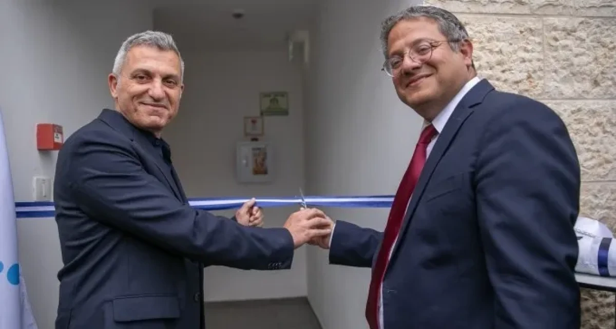 מוקד החירום של מועצת נאות חובב נחנך במעמד השר לביטחון לאומי