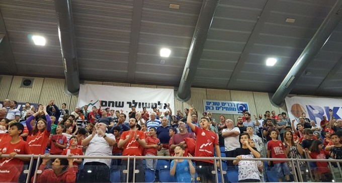 הקארמה מטרנר עברה לקונכייה: הקהל האדום ניצח בכדורסל