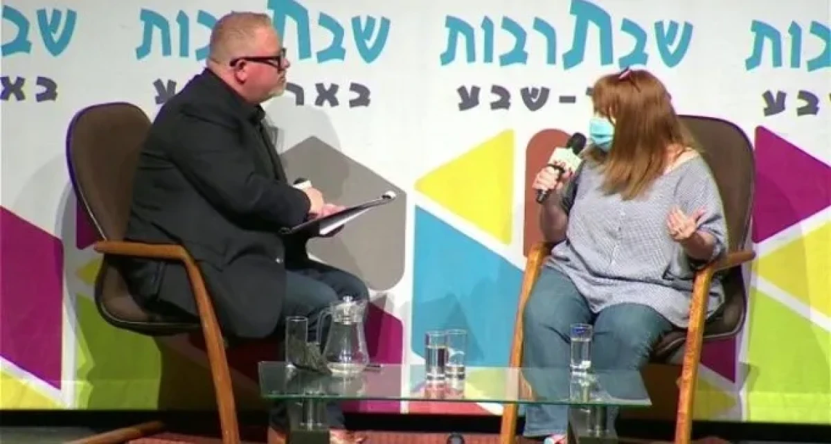 פרופ' רהב: ''לא יודעים עוד כמה פעמים נצטרך להתחסן''