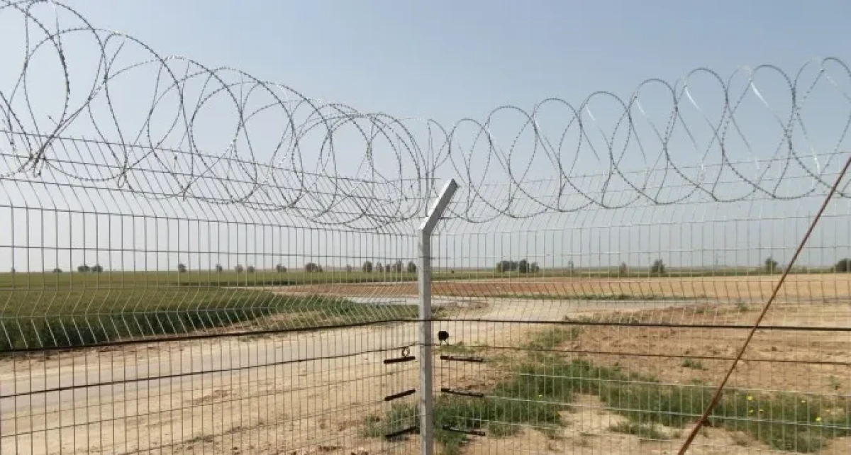 צה''ל חשש מירי וחסם צירי תנועה ואתרים סמוכי גדר בעוטף עזה