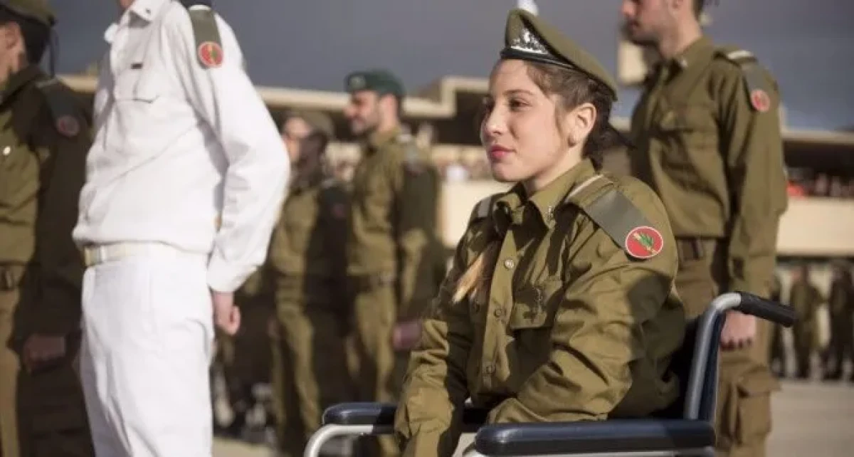 טקס סיום קורס קצינים מרגש לחיילים שנפגעו בפיגוע ארמון הנציב