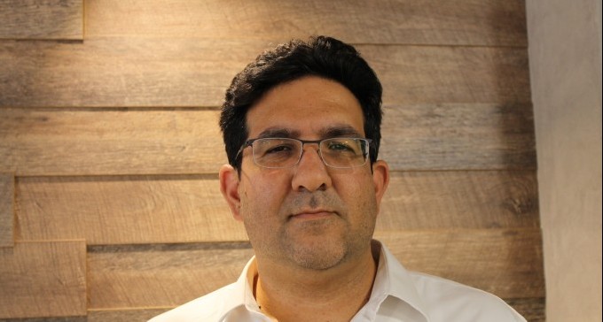 האיש שמטפל בסוגיות העשייה של הרשות, ונהנה מתפקידו