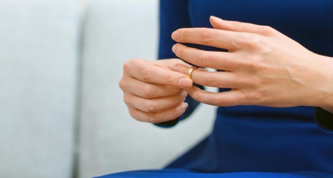 בגדה בבעלה ואיבדה זכויות רכושיות – האמנם?