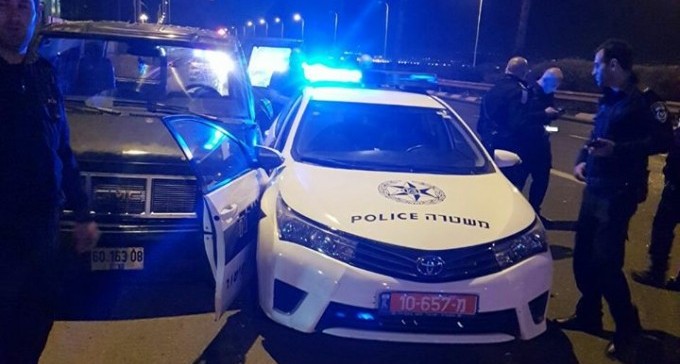 בן 27 מערד ניסה לגנוב רכב באור יהודה - ופגע בשני שוטרים