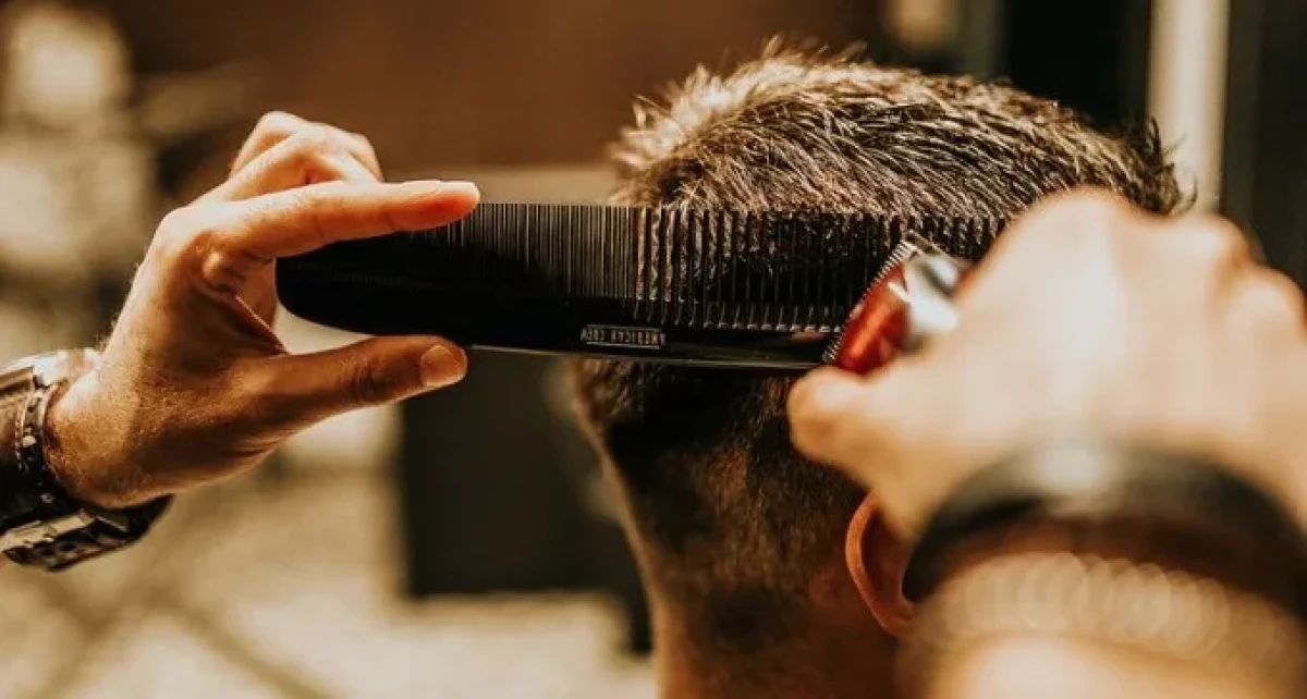 צו סגירה למספרה שלא צייתה לצו הבריאות העם