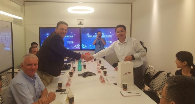 ראש עיריית שנחאי ביקר בב''ש, נפגש עם טל אל על