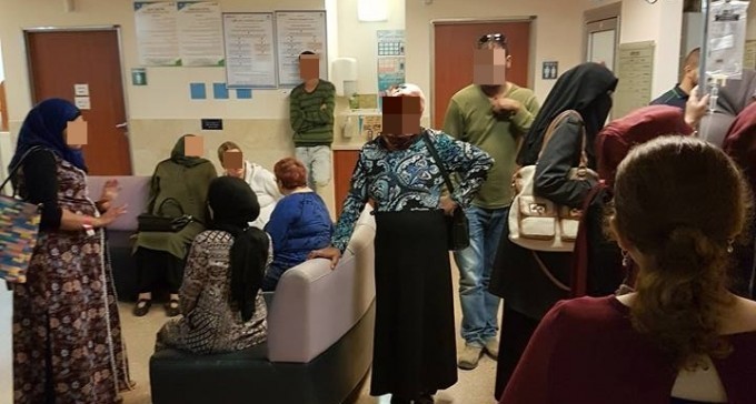 קטטה בסורוקה: אנשי צוות הותקפו, שני מתפרעים נעצרו