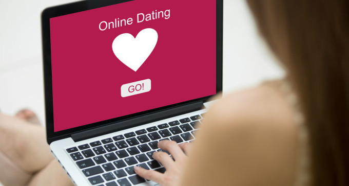 בגידה דיגיטלית