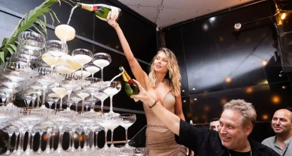 С инвестициями в размере 3 миллионов шекелей был открыт престижный лаунж-бар NOCCA BAR.