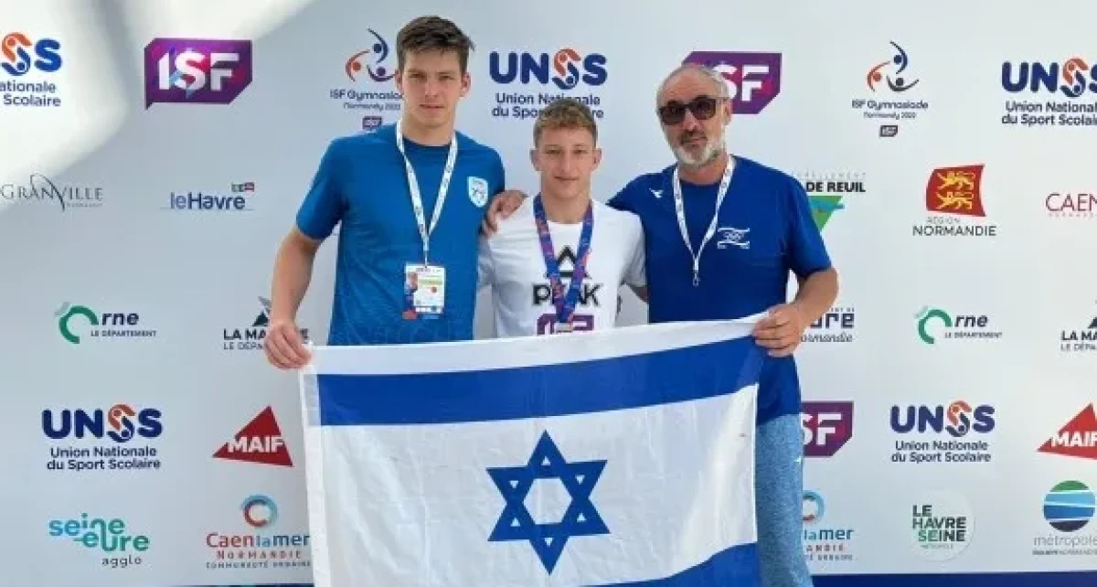 שני תלמידים מבאר שבע - בחמישייה המובילה בתחרות היאבקות בינלאומית