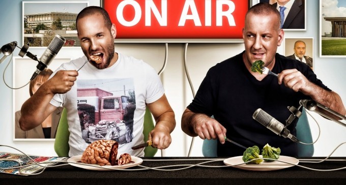 שמאל, ימין, שמאל: נועם פתחי ויותם זמרי אוכלים לנו את הראש