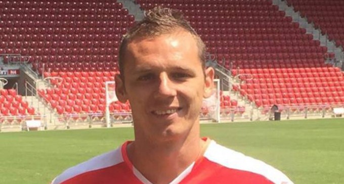 מיחאי קורהוט חתם בבאר שבע