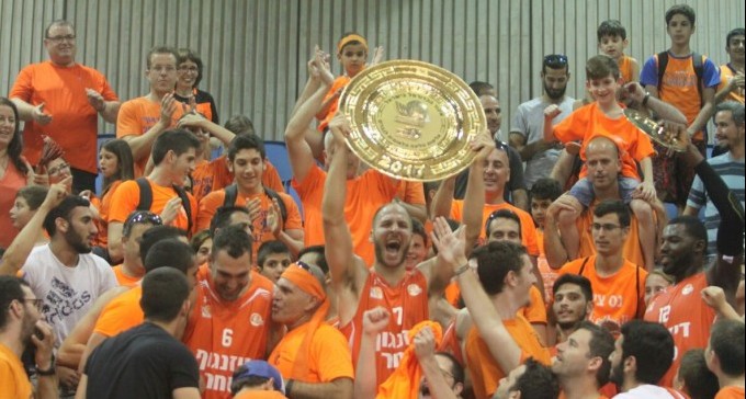 נשארנו רעבים, את הצלחת קיבלה נס ציונה