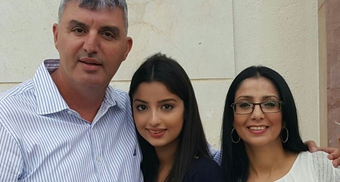 הורים מב''ש נאלצים ליטול הלוואות כבדות להציל את חיי בתם