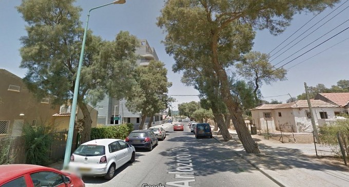 תאונת עבודה בשכונה ג': עובד נפצע קשה באתר בניה