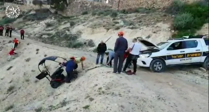 צפו: קשיש הדרדר עם הקלנועית לוואדי