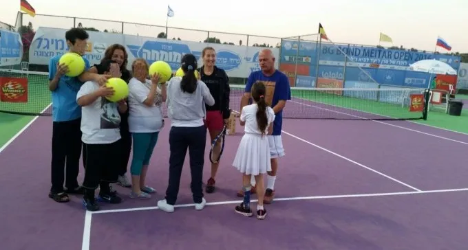 מה עשתה הטניסאית שחר פאר במיתר?