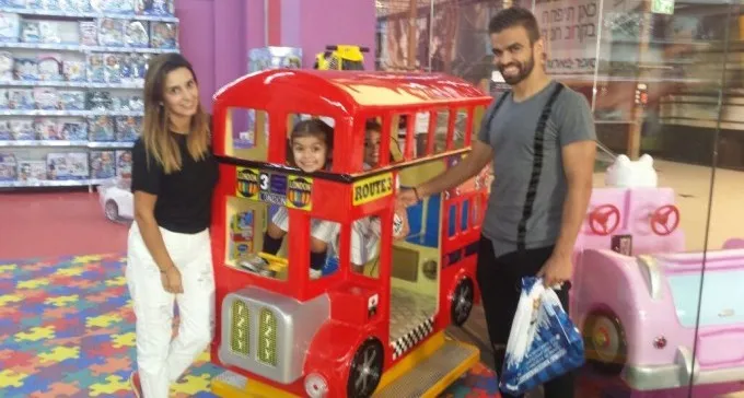 הענק האדום הגיע לענק הירוק