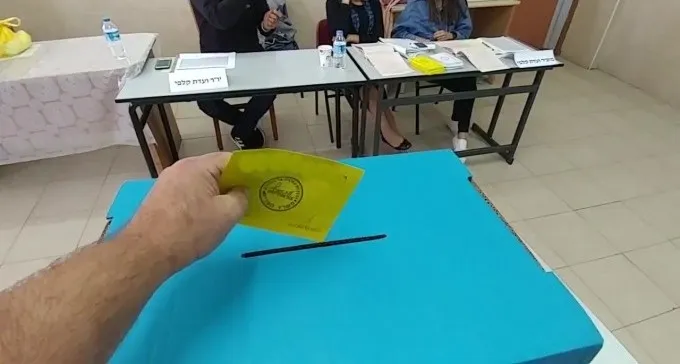 כתב אישום: תושב רהט ניסה להצביע 7 פעמים