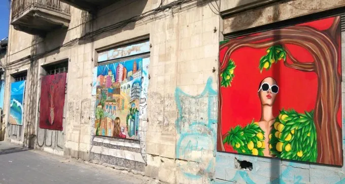 קירות בעתיקה:  גלריית רחוב - על אמנים ועל קירות