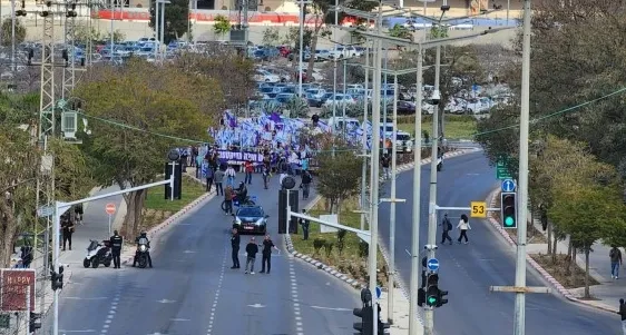 באר שבע במחאה: תושבי הפזורה הפגינו בבוקר, הרופאים אחרי הצהריים