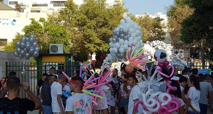 בשעה טובה ובשמחה גדולה: שנת הלימודים נפתחה כסדרה