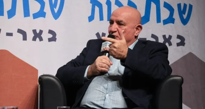 "השר לא רוצה להכפיף את המפכ"ל אליו. הוא רוצה להחליף אותו''