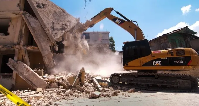 פינוי בכוח - בינוי, לא בטוח