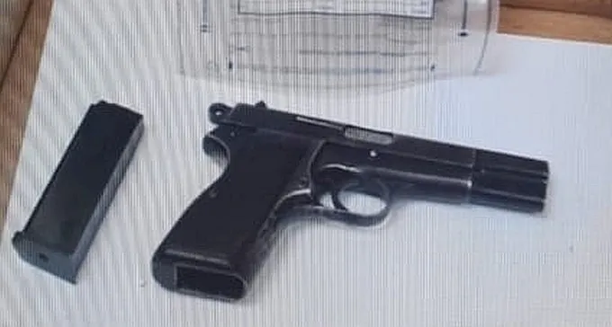 18 חודשי מאסר על אחזקת נשק