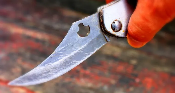 2 גברים נדקרו בקטטה ברח' מבצע נחשון