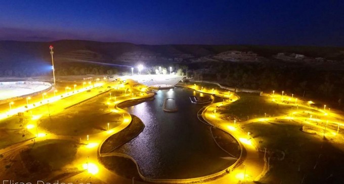 מחר, שישי, ירון אילן מגיע לעשות שמח בדימונה