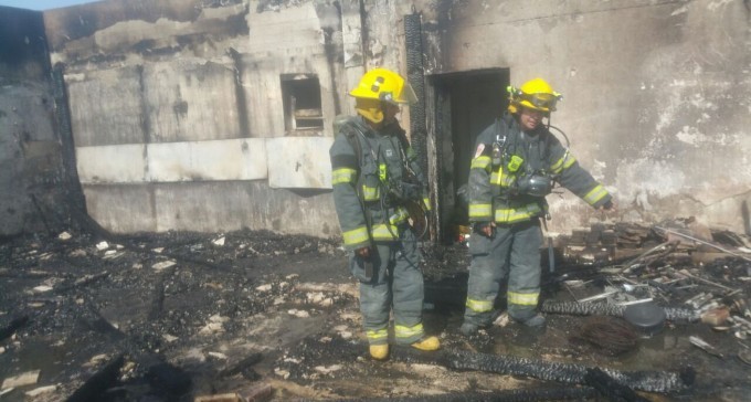 נשרף מלון ערבה, חשש לאסבסט באוויר