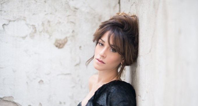 ראיון במגזין ברנז'ה: דנה קמה – ושרה